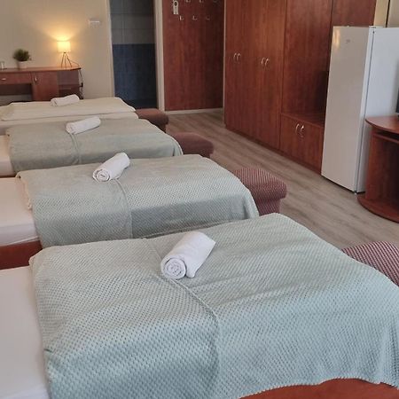 Sport Hotel ตาตาบานยา ภายนอก รูปภาพ