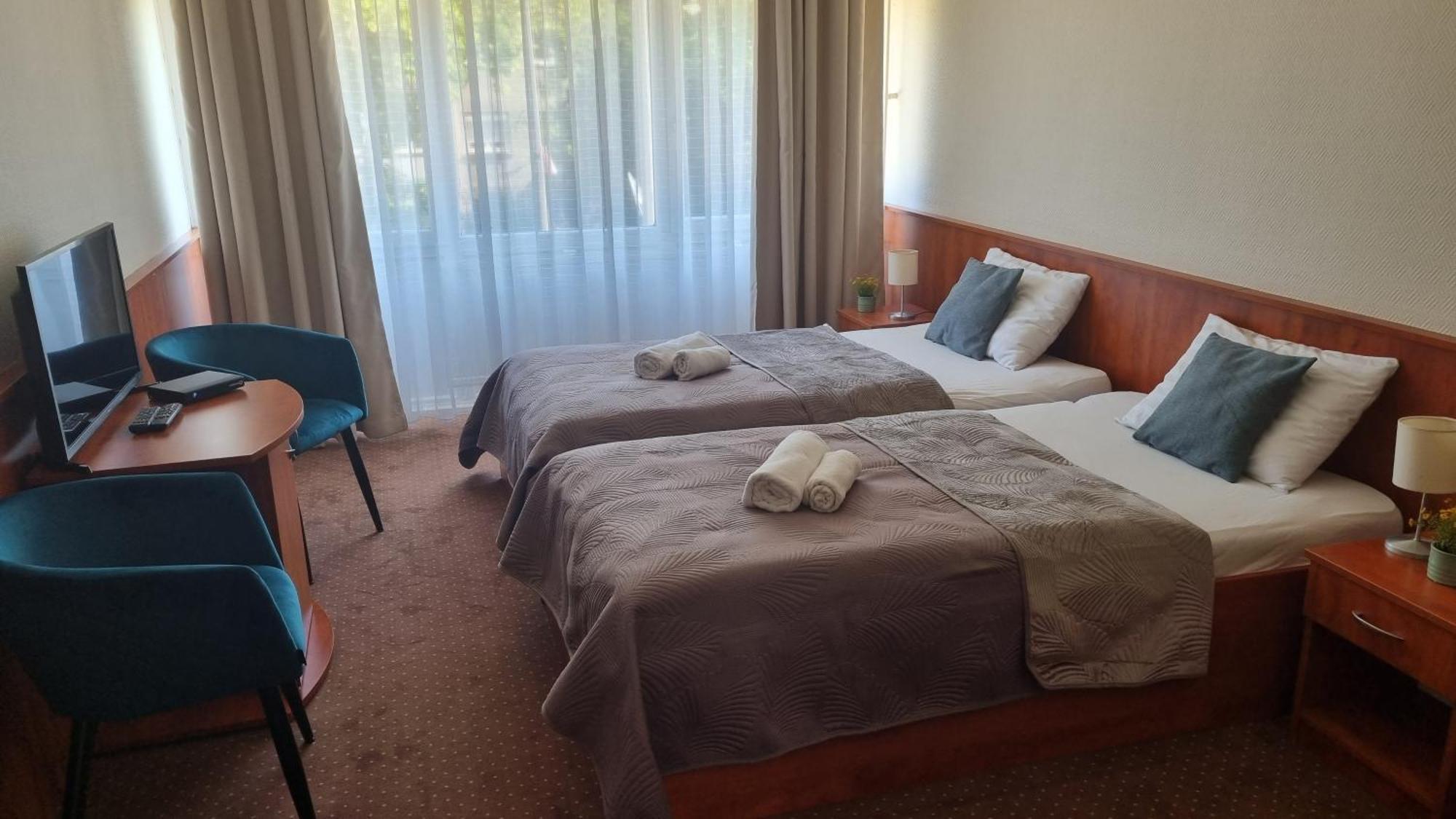 Sport Hotel ตาตาบานยา ภายนอก รูปภาพ