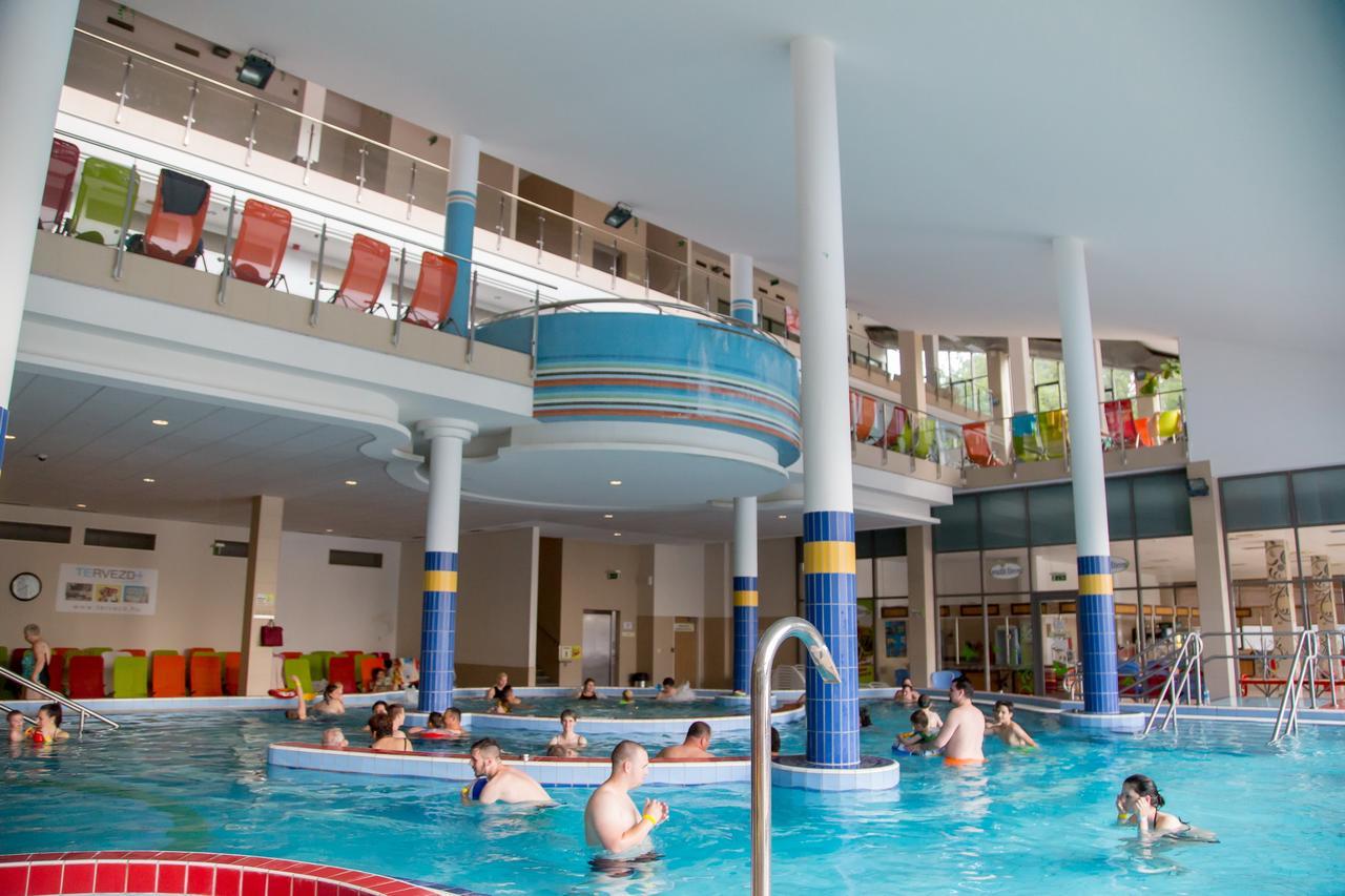 Sport Hotel ตาตาบานยา ภายนอก รูปภาพ
